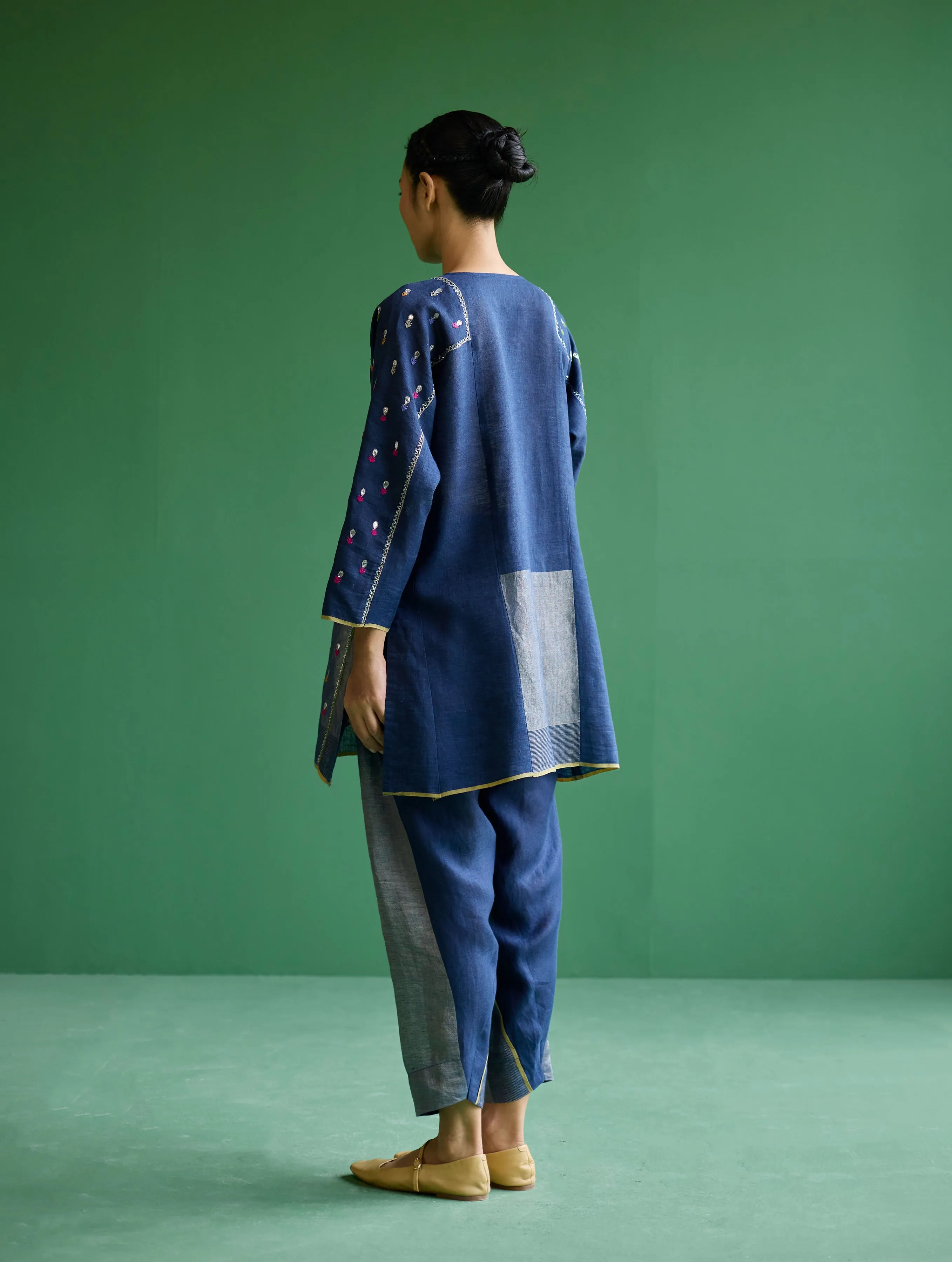 Ennya Hand-Embroidered Kurta Set - Navy