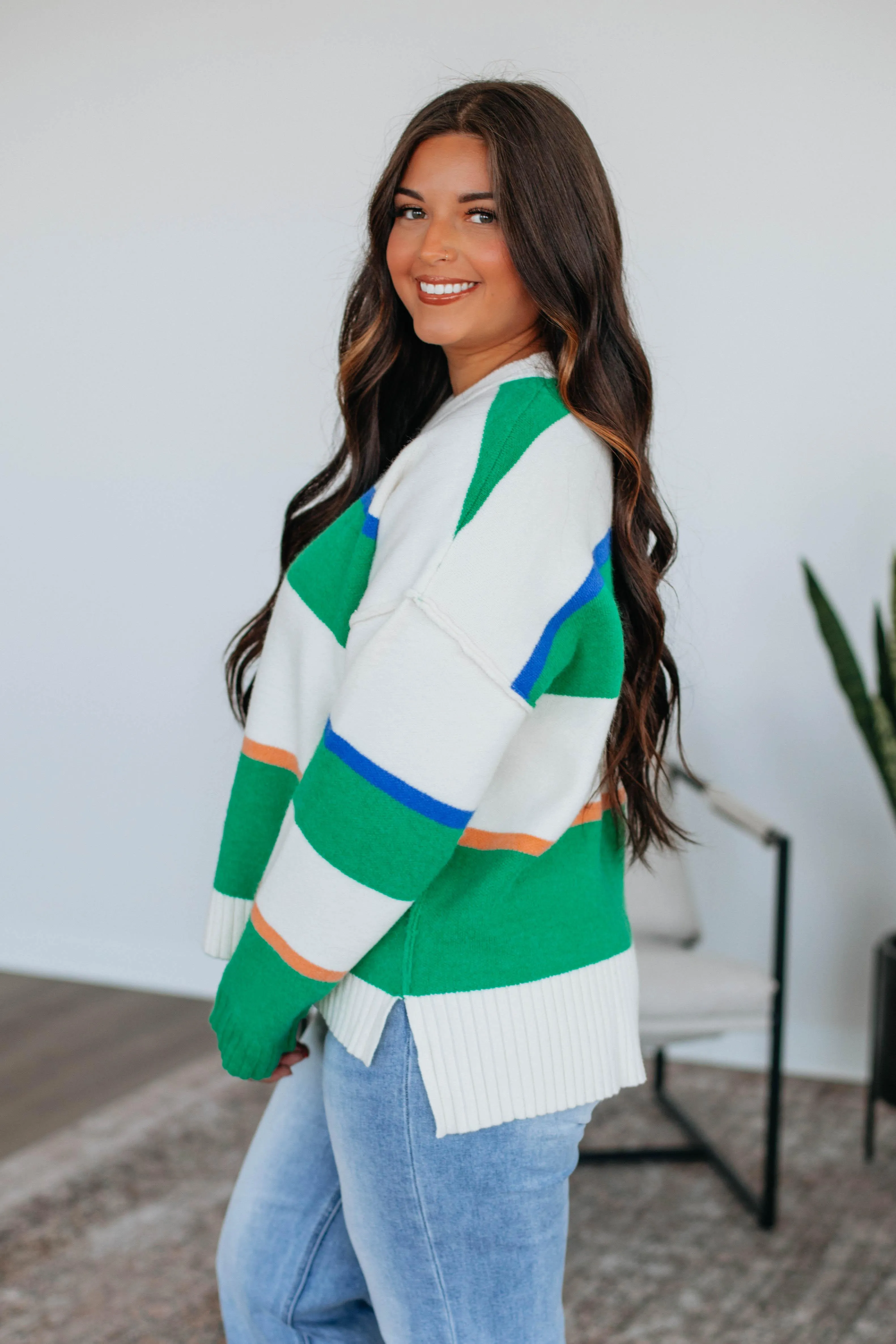 Lowgan Striped Sweater